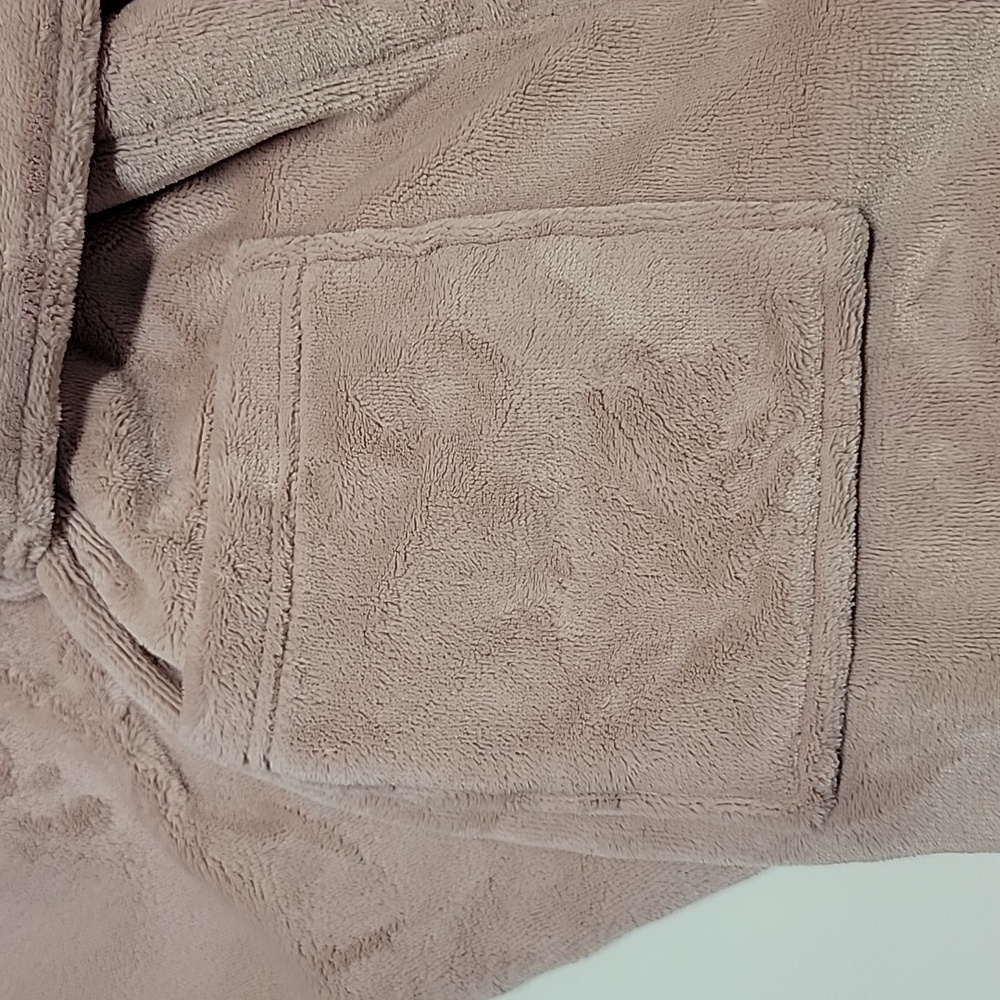 NORDSTROM NWT PLUSH BATHROBE PINK PUFF SIZE SMALL - Picture 9 of 11